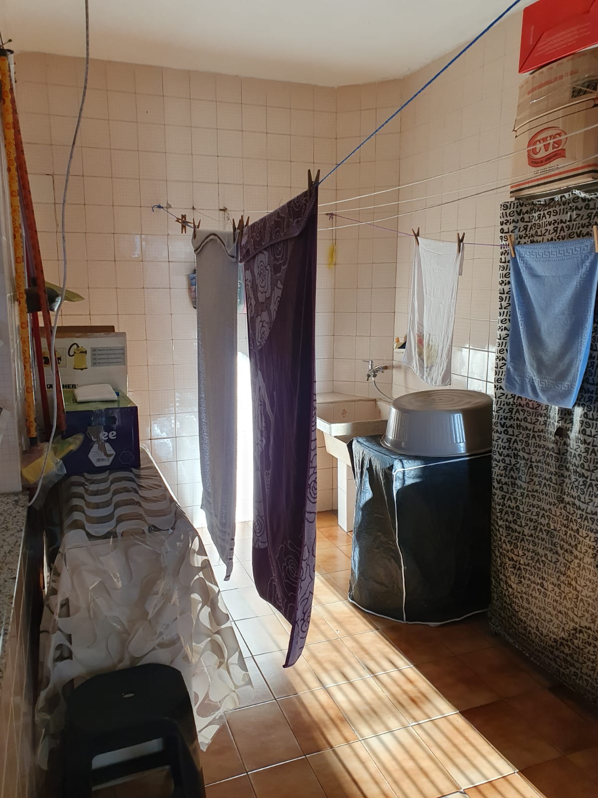 VILA MAGINE - MAUÁ - SP - 05 Cômodos - Banheiro - Lavanderia - Vaga p/ Garagem - VALOR R$ 450.000,00