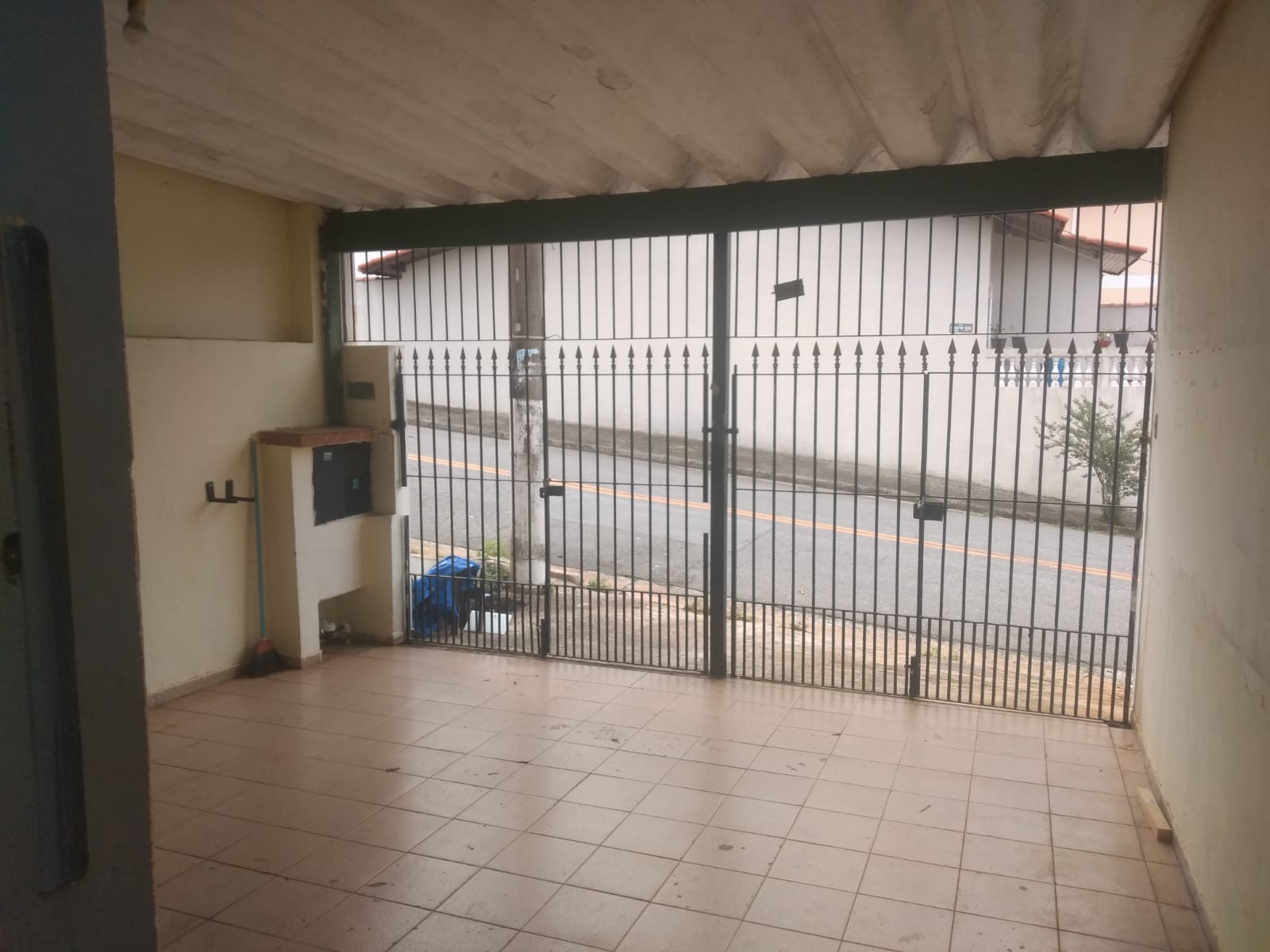 JARDIM ARAGUAIA - Garagem