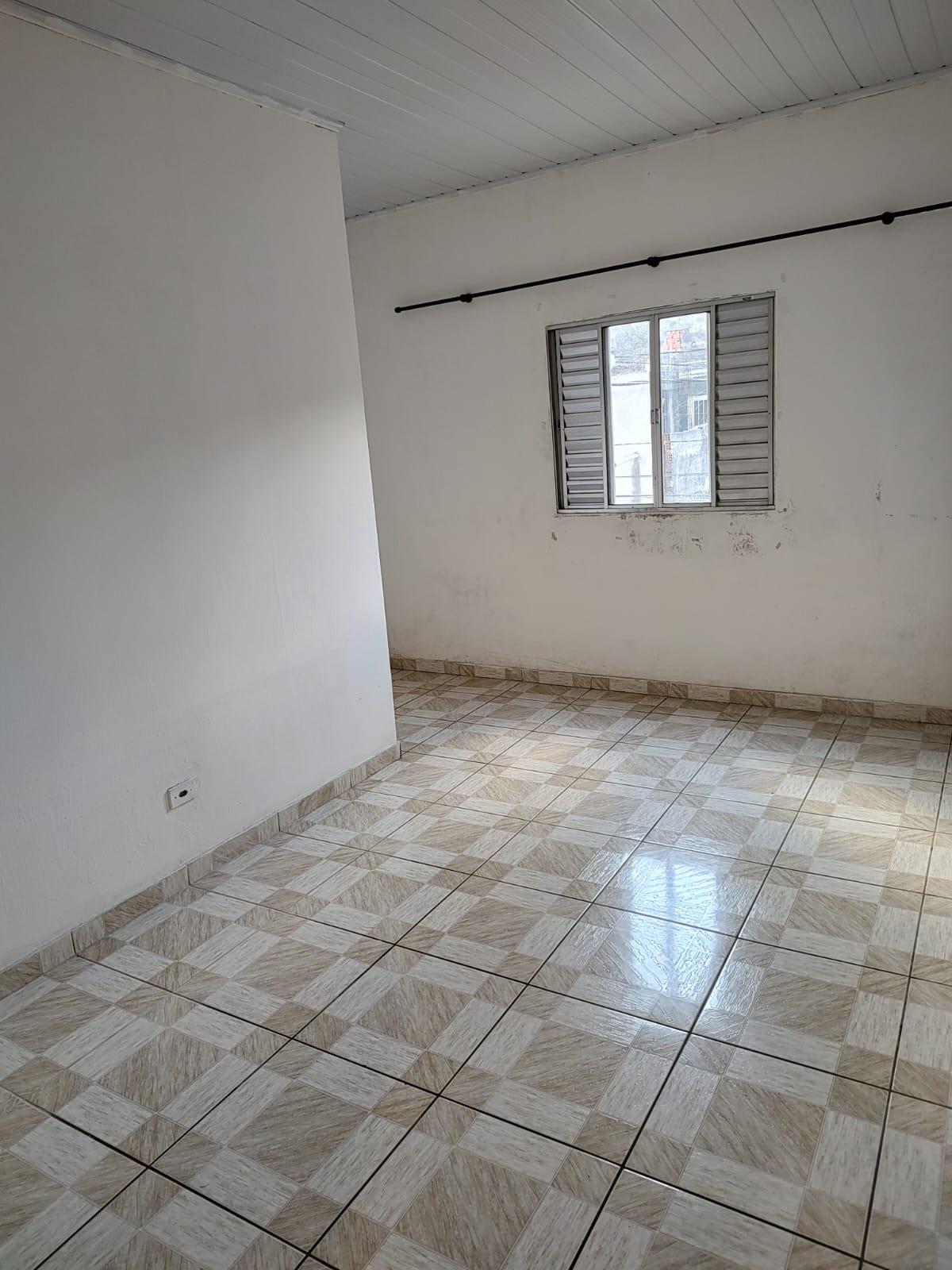 WhatsApp Image 2025-05-02 at 18.00.00 (3).jpeg