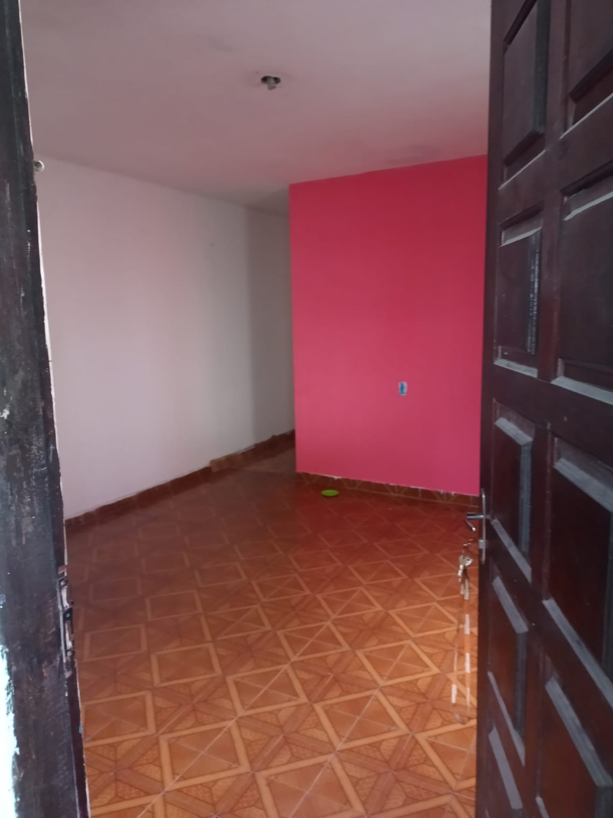 PARQUE BANDEIRANTES - MAUÁ - SP - 06 Cômodos - 02 Banheiros - Lavandeira - Vaga P/ Garagem -  VALOR R$ 290.000,00