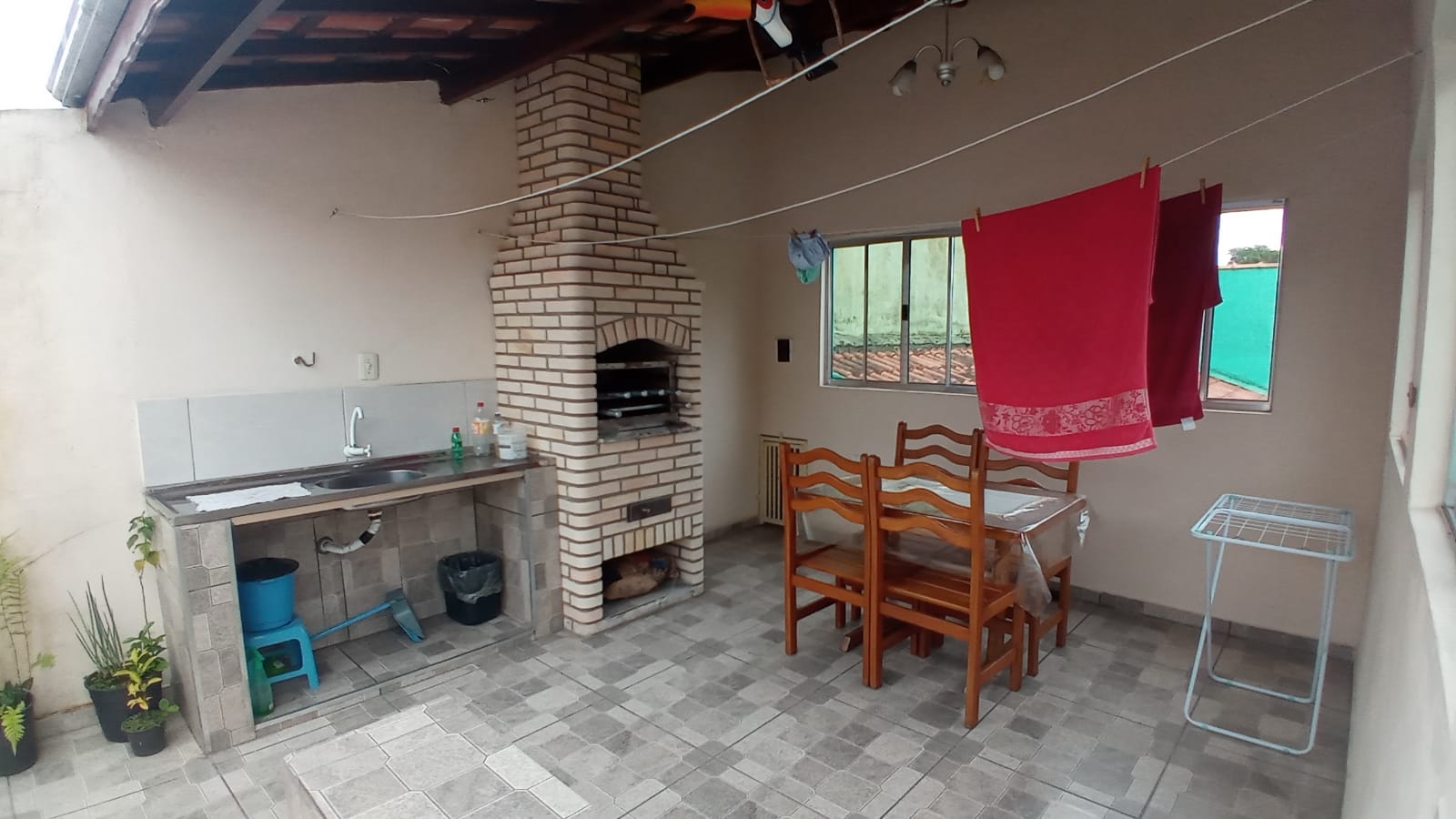 JARDIM PRIMAVERA - MAUÁ - SP - Casa com 05 Cômodos - 02 Banheiros - Lavanderia - Garagem - VALOR R$ 550.000,00