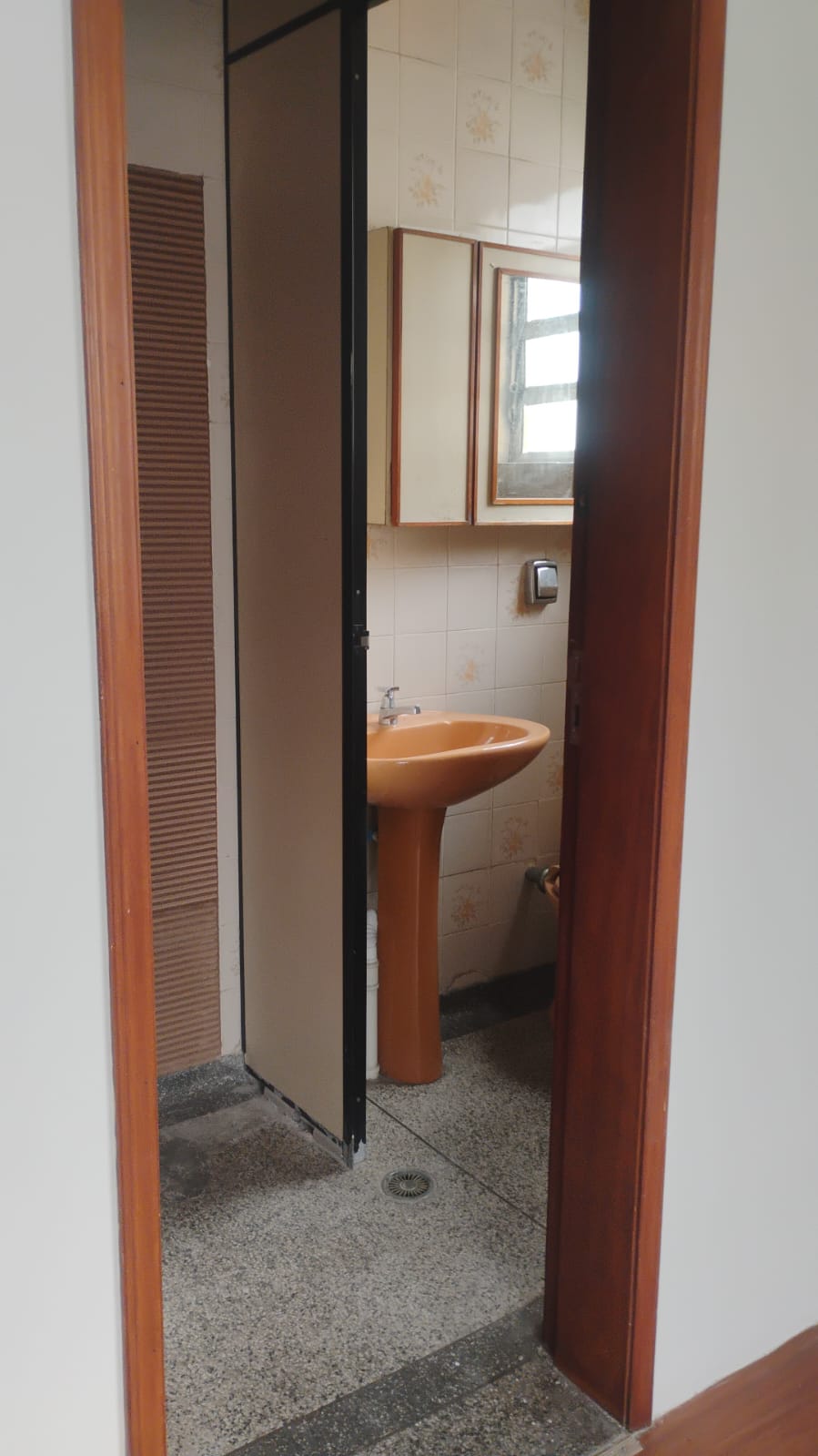 WhatsApp Image 2025-09-09 at 15.46.48.jpeg