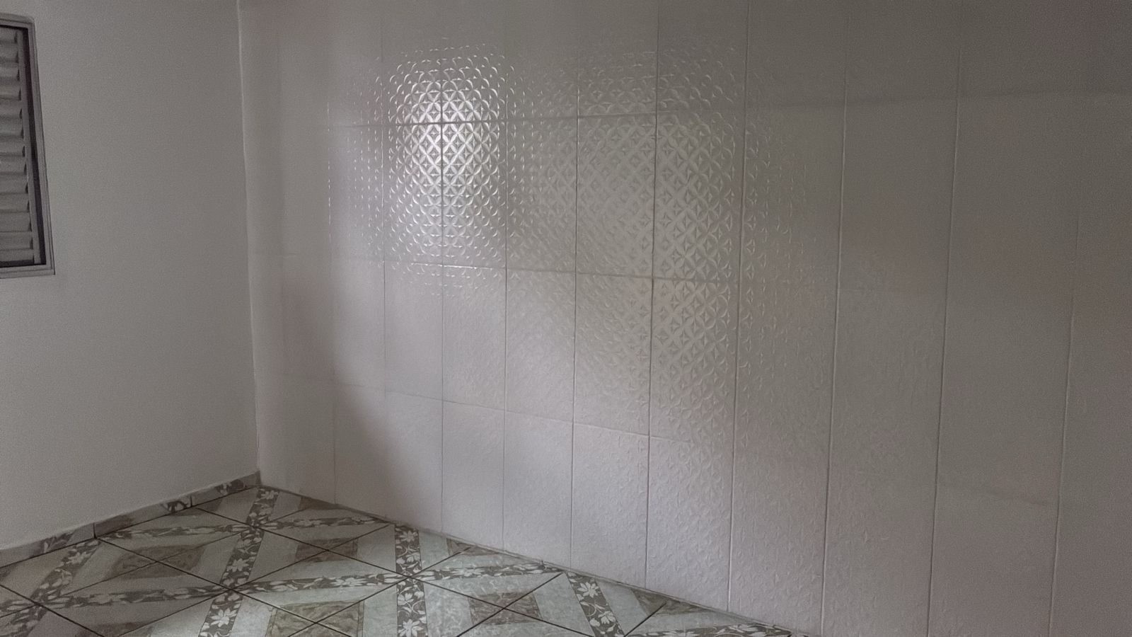 JARDIM MIRANDA - Quarto 01