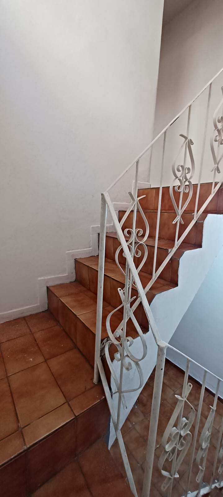 VILA BOCAINA - MAUÁ - SP - 05 Cômodos - 03 Banheiros - Lavanderia - Garagem - VALOR R$ 352.000,00.