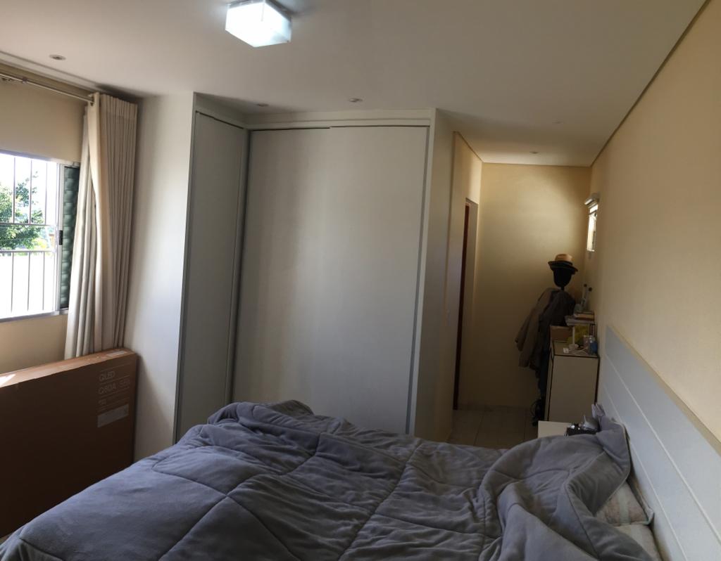 JARDIM PRIMAVERA - MAUÁ - SP - Casa Com 5 Cômodos - 02 Banheiros - Lavanderia - Garagem p/ 02 Carros - VALOR R$ 500.000,00.