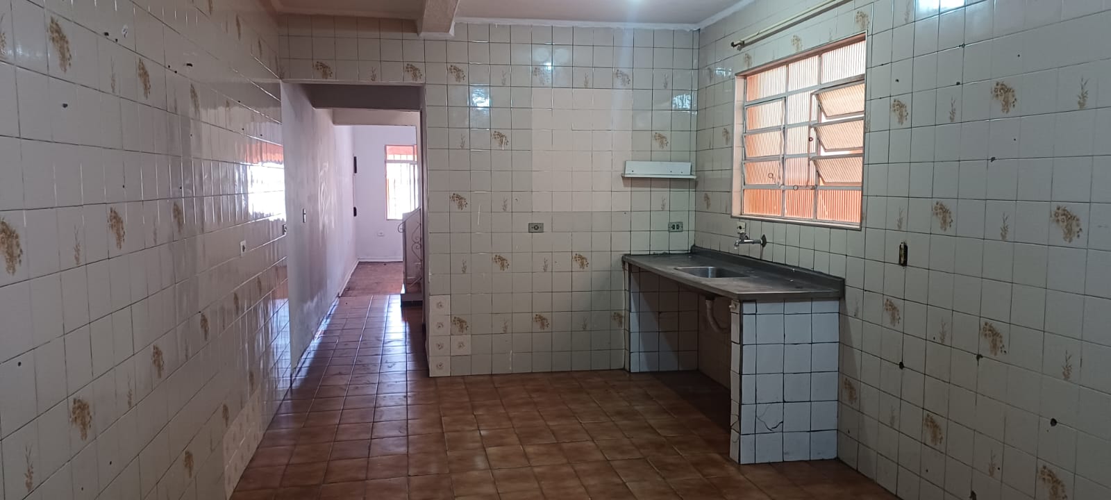 VILA BOCAINA - MAUÁ - SP - 05 Cômodos - 03 Banheiros - Lavanderia - Garagem - VALOR R$ 352.000,00.