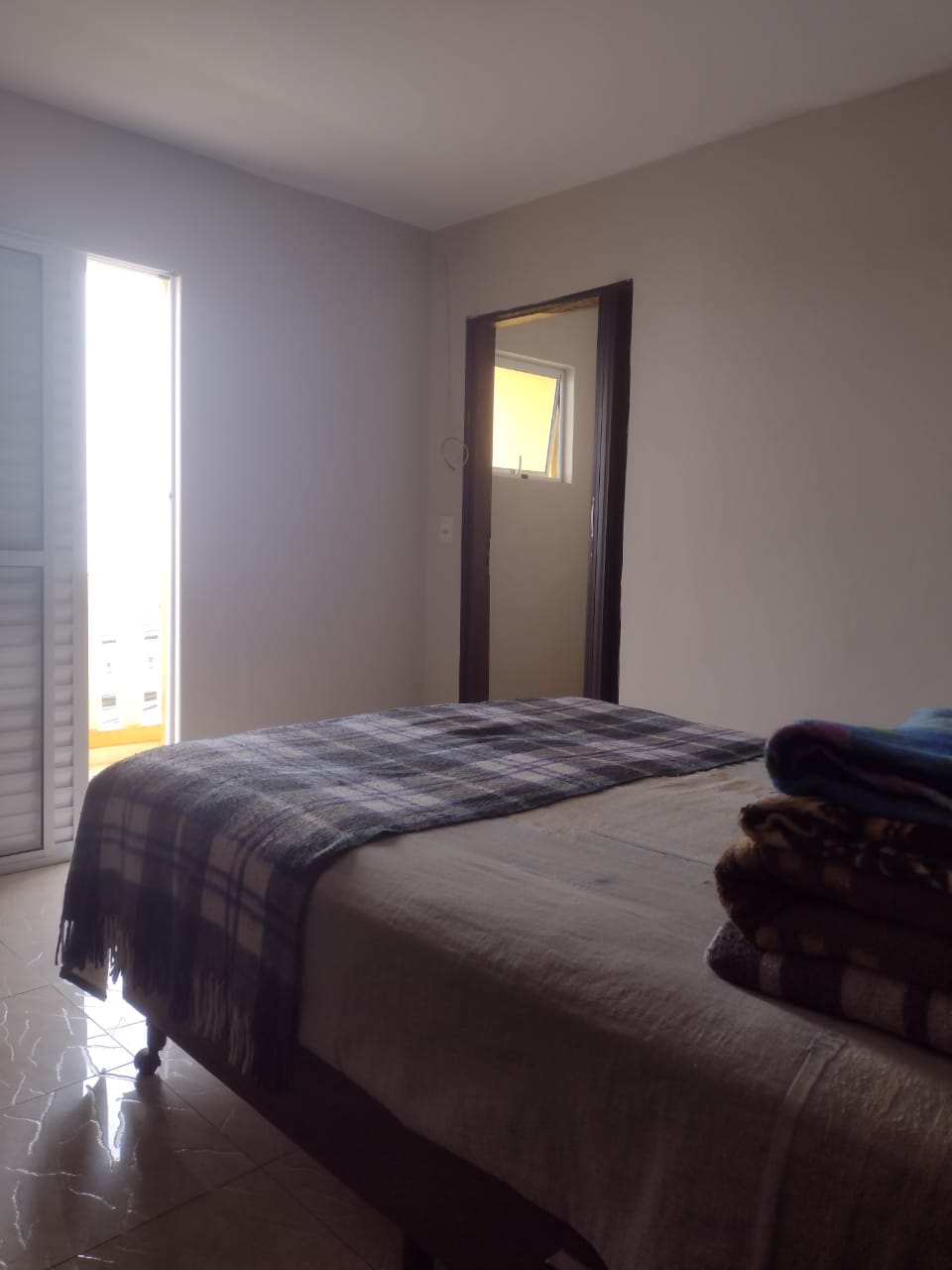 JARDIM ARACY - MAUÁ - SP - 04 Cômodos - 02 Banheiros - Lavandeira - Vaga P/ Garagem -  VALOR 350.000,00