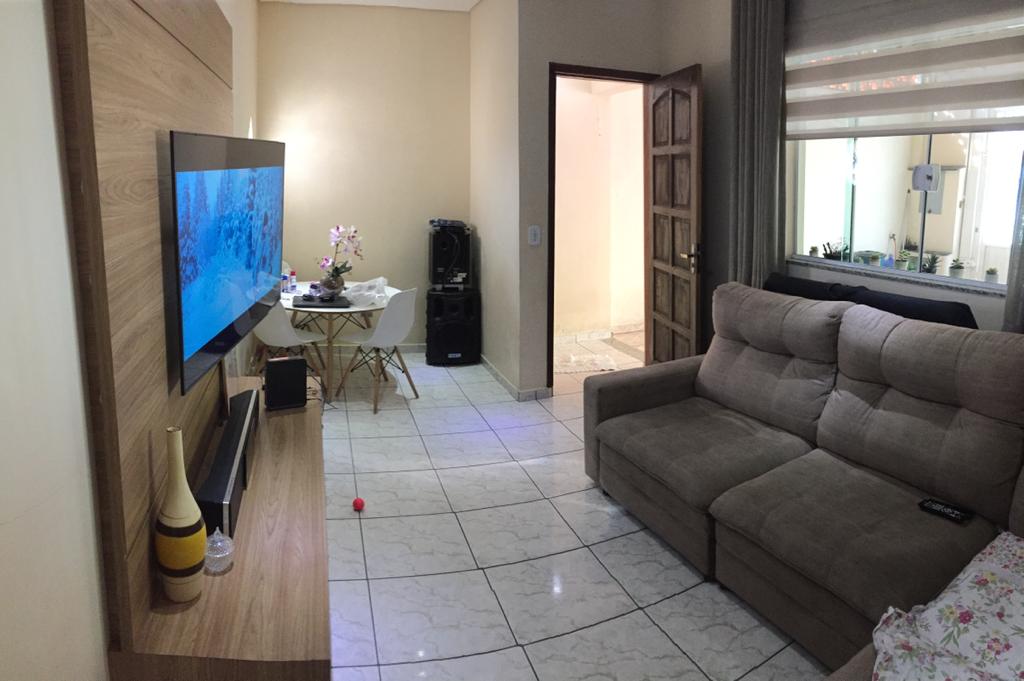 JARDIM PRIMAVERA - MAUÁ - SP - Casa Com 5 Cômodos - 02 Banheiros - Lavanderia - Garagem p/ 02 Carros - VALOR R$ 500.000,00.