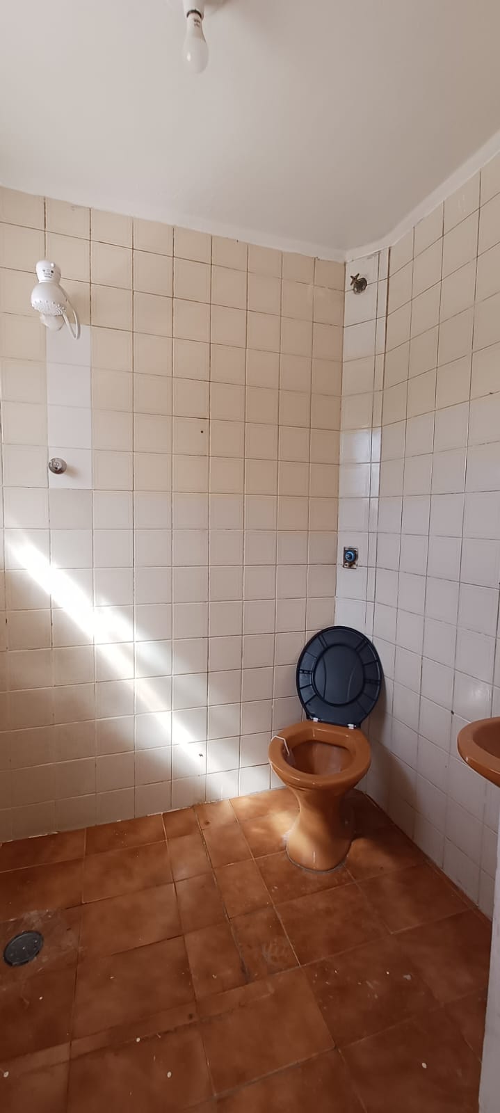 VILA BOCAINA - MAUÁ - SP - 05 Cômodos - 03 Banheiros - Lavanderia - Garagem - VALOR R$ 352.000,00.