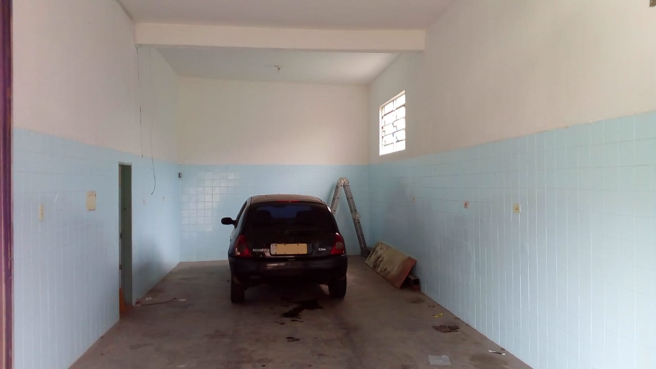 PARQUE DAS AMÉRICAS - MAUÁ - SP. - Salão Comercial - banheiro - Água e Luz separada - VALOR R$ 1.200,00