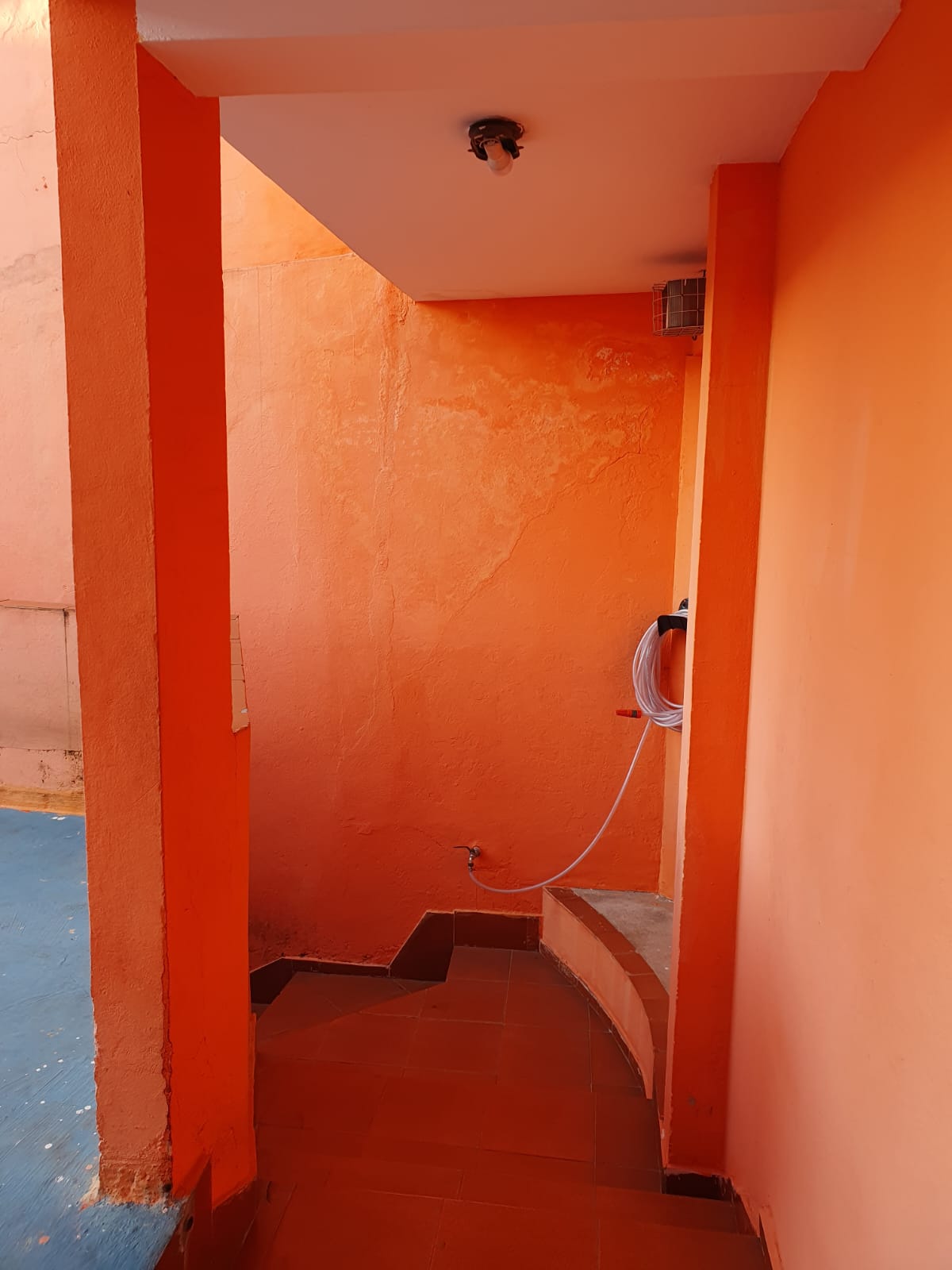 VILA MAGINE - MAUÁ - SP - 05 Cômodos - Banheiro - Lavanderia - Vaga p/ Garagem - VALOR R$ 450.000,00