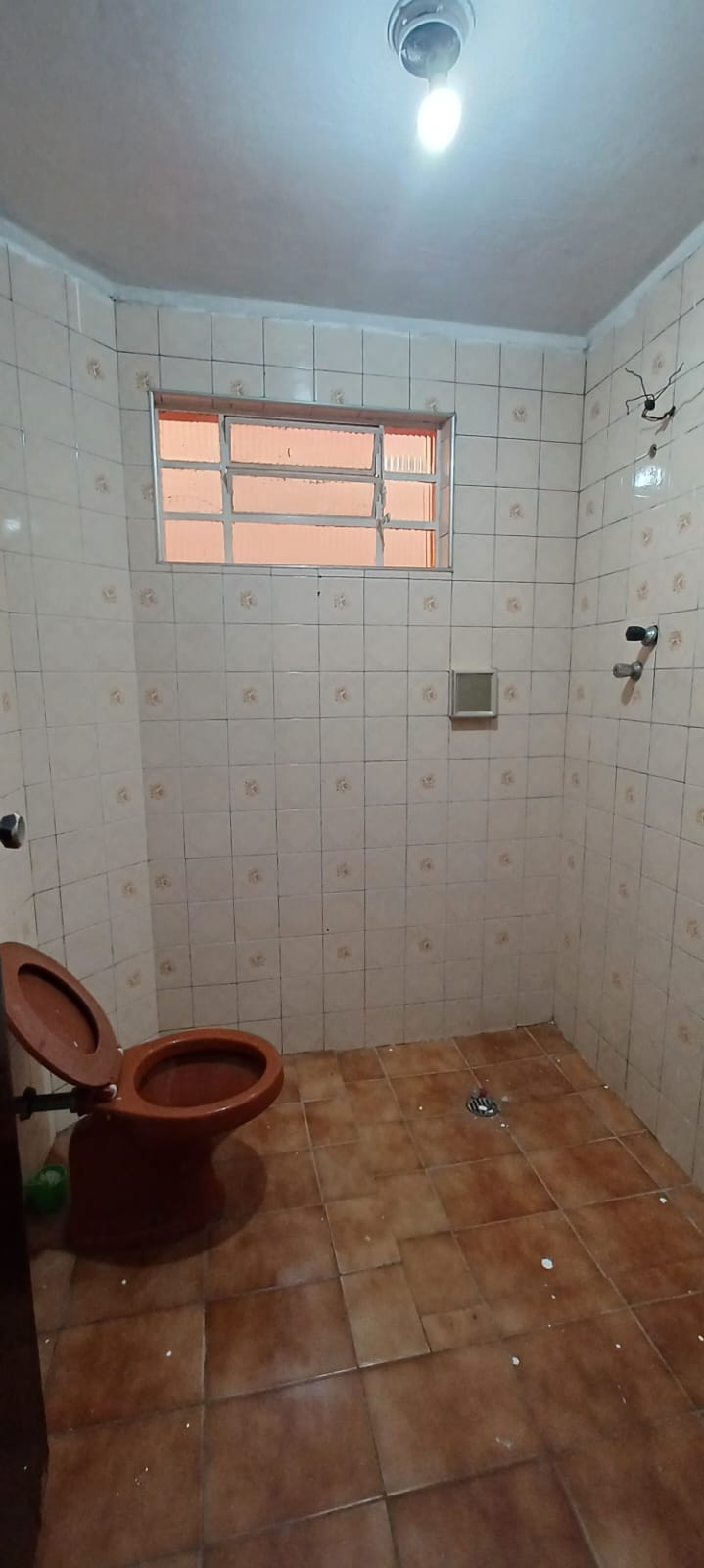 VILA BOCAINA - MAUÁ - SP - 05 Cômodos - 03 Banheiros - Lavanderia - Garagem - VALOR R$ 352.000,00.