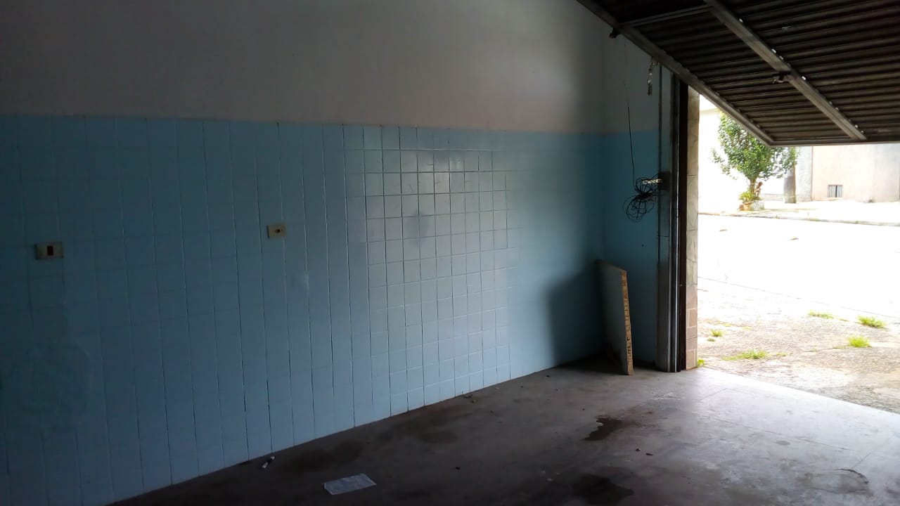 PARQUE DAS AMÉRICAS - MAUÁ - SP. - Salão Comercial - banheiro - Água e Luz separada - VALOR R$ 1.200,00