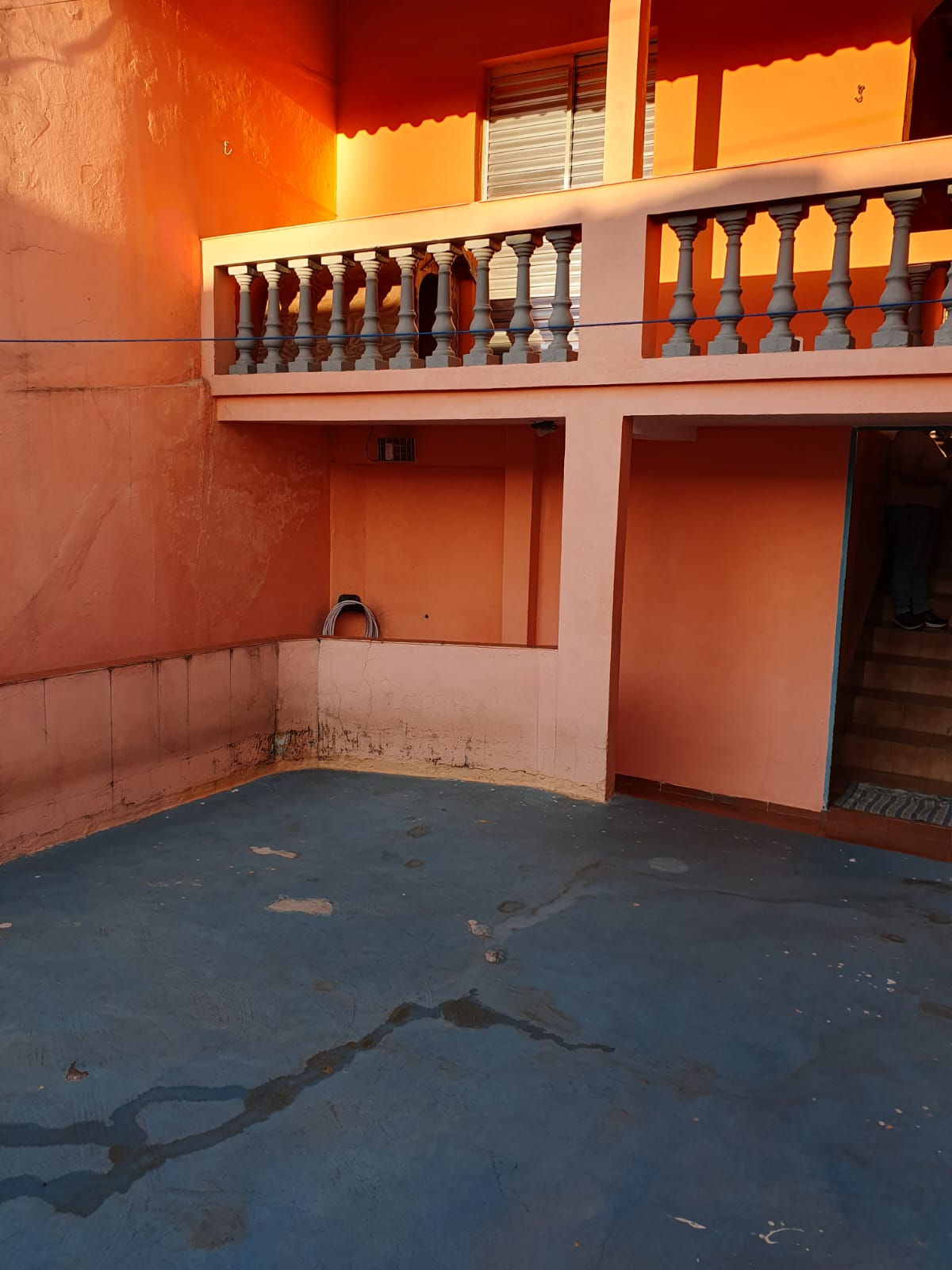 VILA MAGINE - MAUÁ - SP - 05 Cômodos - Banheiro - Lavanderia - Vaga p/ Garagem - VALOR R$ 450.000,00