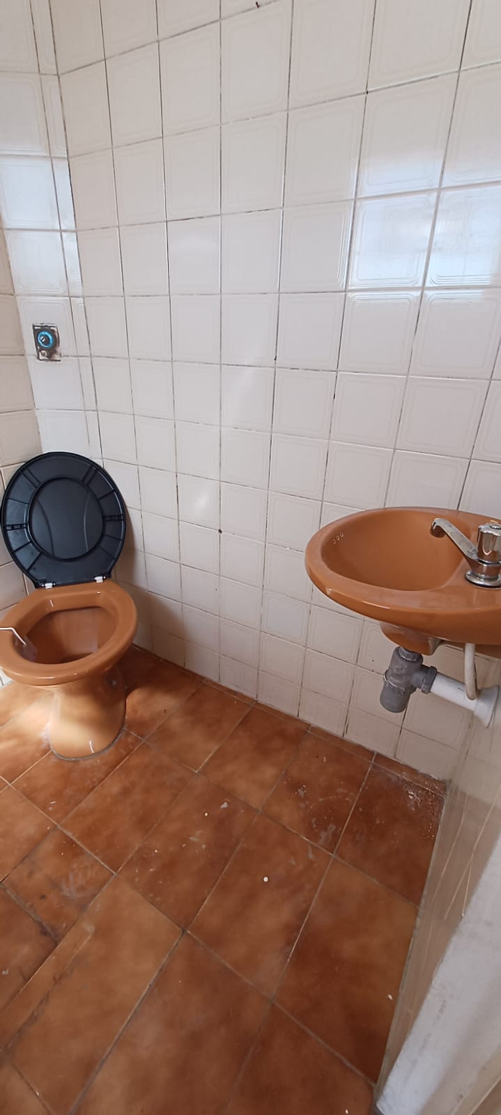 VILA BOCAINA - MAUÁ - SP - 05 Cômodos - 03 Banheiros - Lavanderia - Garagem - VALOR R$ 352.000,00.