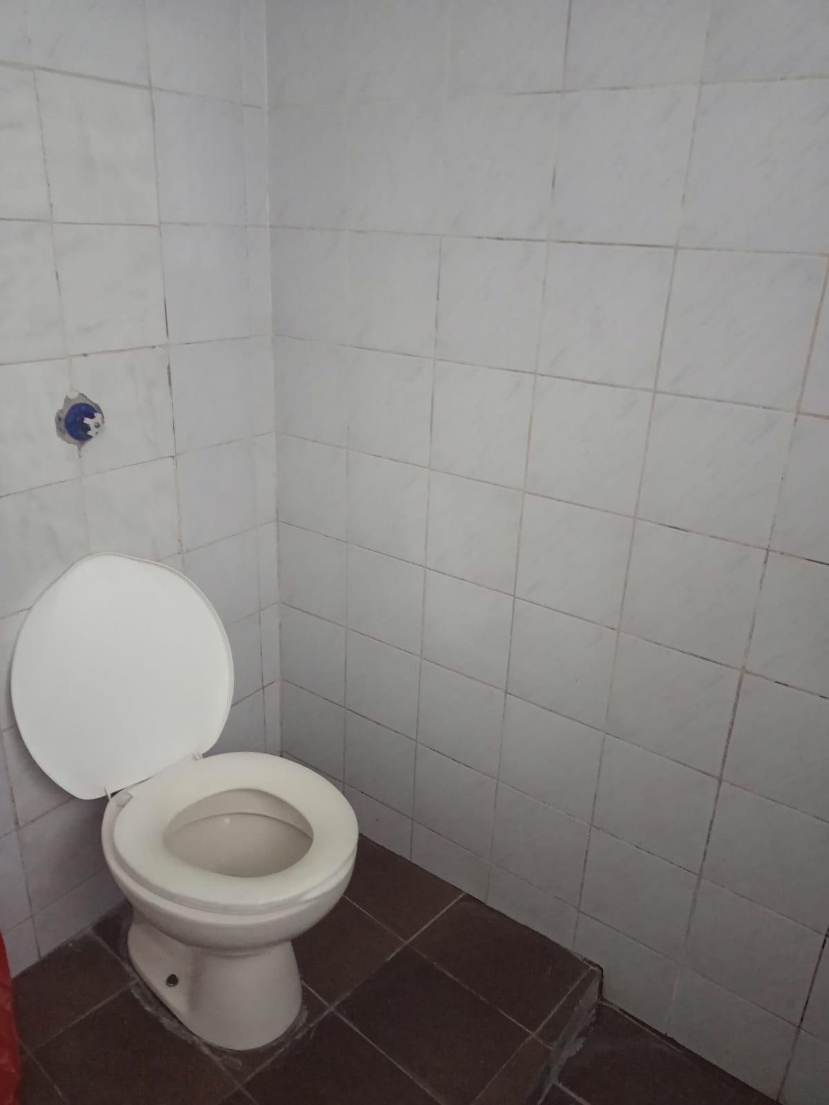 PARQUE BANDEIRANTES - MAUÁ - SP - 06 Cômodos - 02 Banheiros - Lavandeira - Vaga P/ Garagem -  VALOR R$ 290.000,00