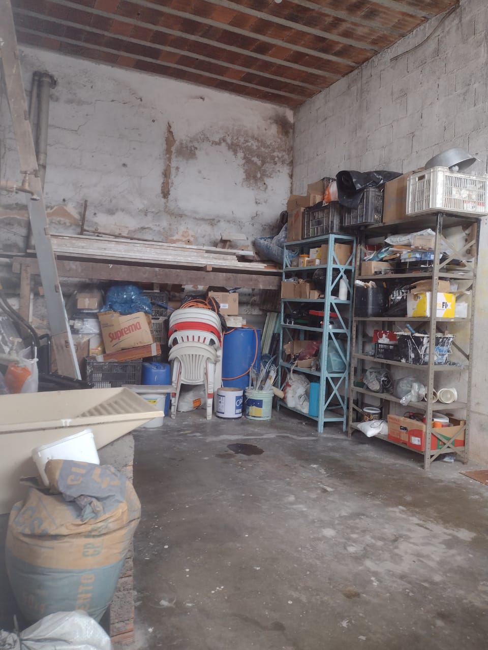 JARDIM ARACY - MAUÁ - SP - 04 Cômodos - 02 Banheiros - Lavandeira - Vaga P/ Garagem -  VALOR 350.000,00