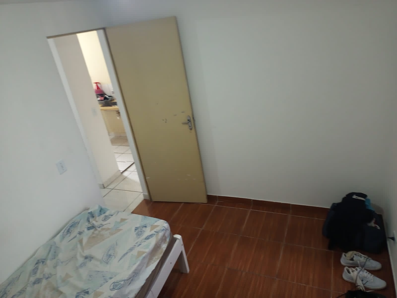 JARDIM PARANAVAI - MAUÁ - SP - 04 Cômodos - Banheiro - Lavanderia - VALOR R$ 160.000,00