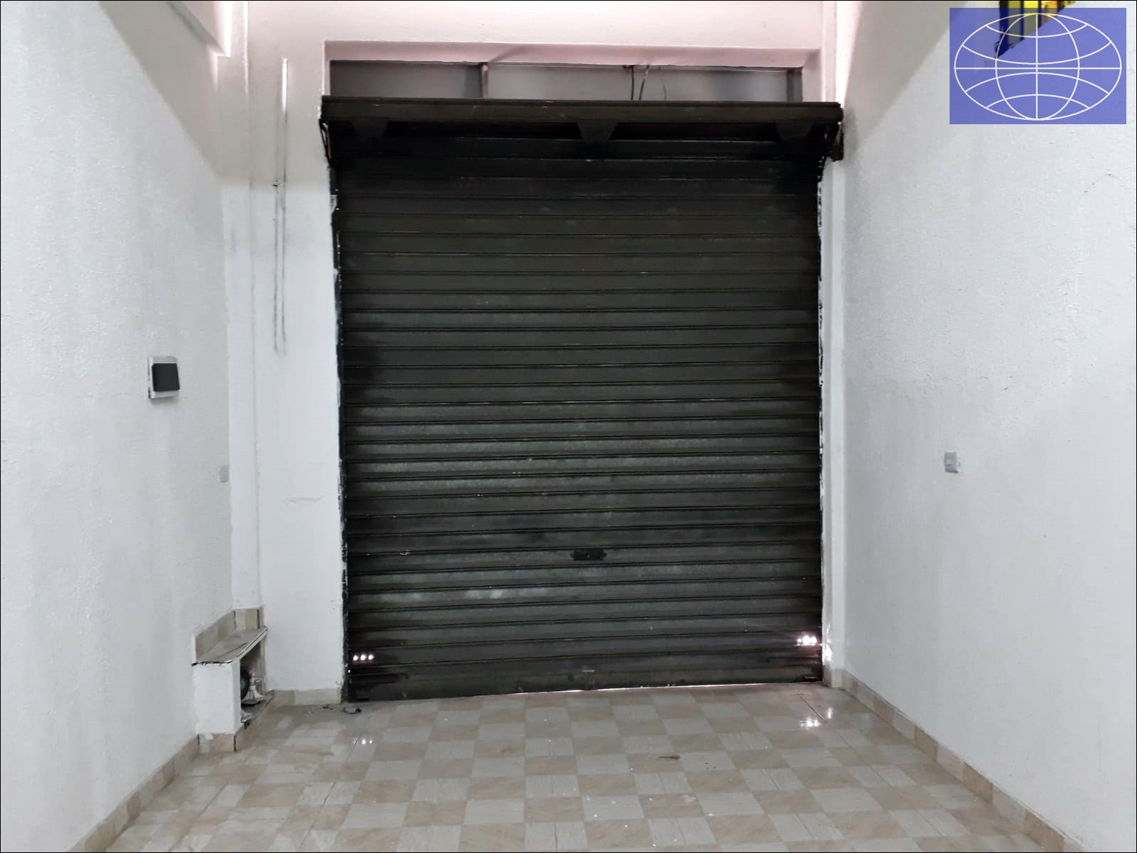 AVENIDA: BARÃO DE MAUÁ, Nº 2072 - MAUÁ - SALÃO COMERCIAL - BANHEIRO - ÁGUA E LUZ SEPARADA - VALOR R$ 1.100,000